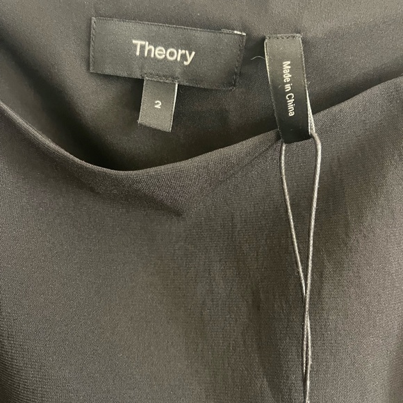 Theory cut out Dress size 2 - Picture 3 of 6